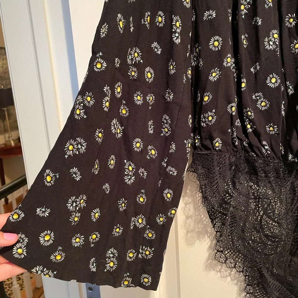 Free People black & daisy print bodysuit - Picture 4 of 4